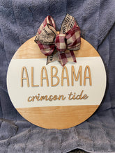 Load image into Gallery viewer, Alabama Crimson Tide Wood Round
