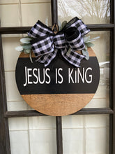Load image into Gallery viewer, Jesus Is King Wood Round
