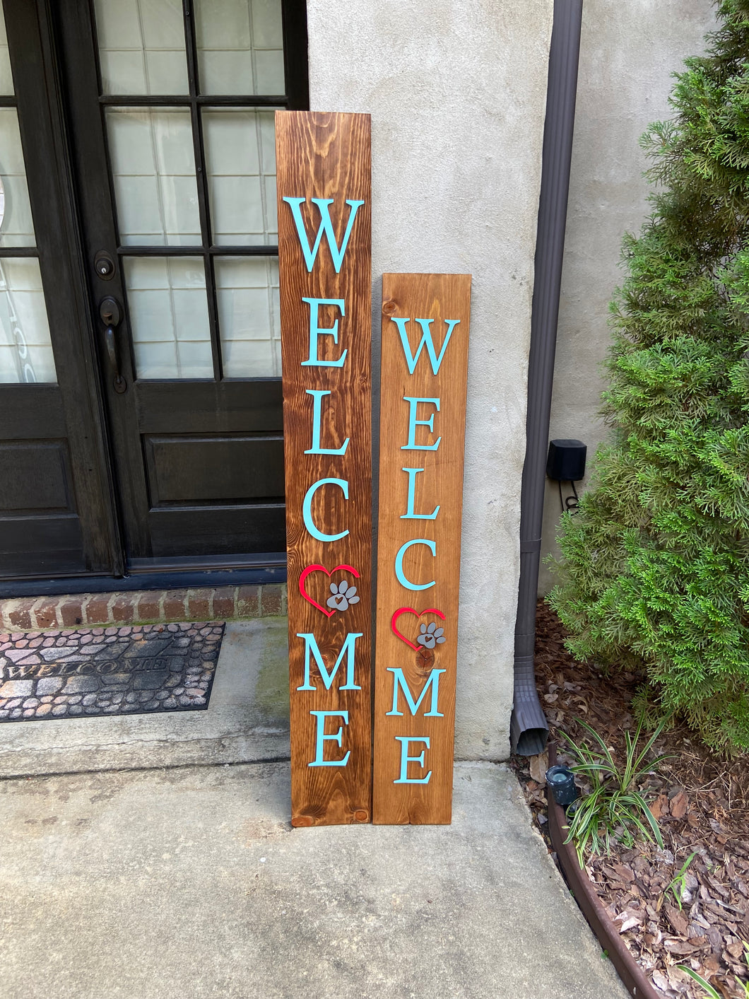 Porch Leaner Welcome Sign with Heart and Dog Print